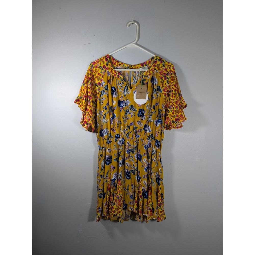 Umgee‎ USA women's gold floral Romper size medium NEW
